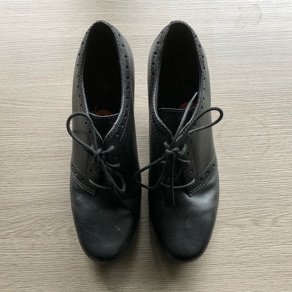 Booty heels - Picture 2 of 6